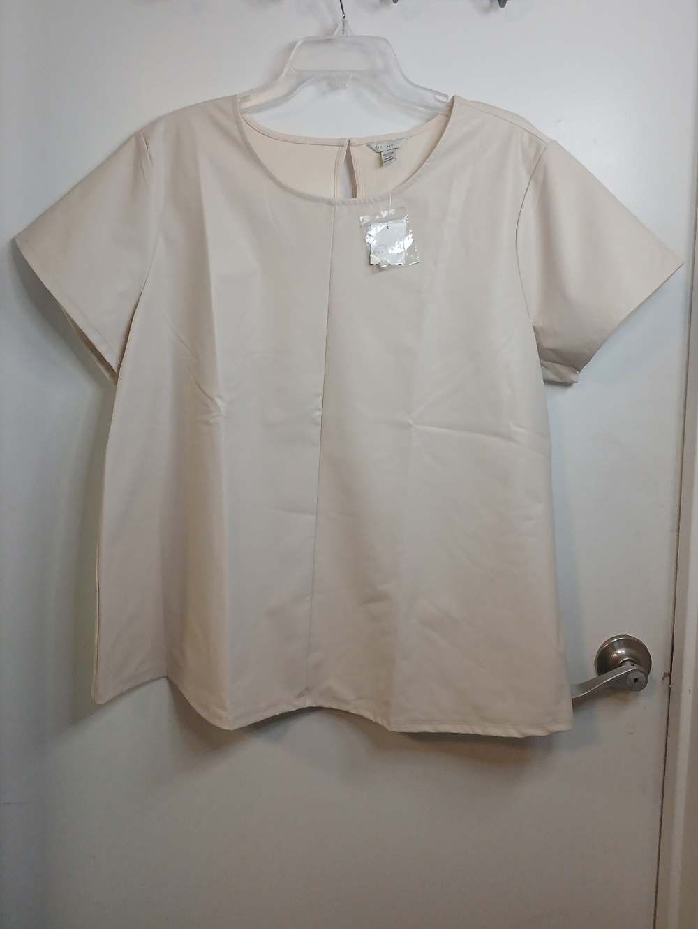 Cato Cream Faux Leather Front Short Sleeve Boxy Pull On Top 18/20W New!